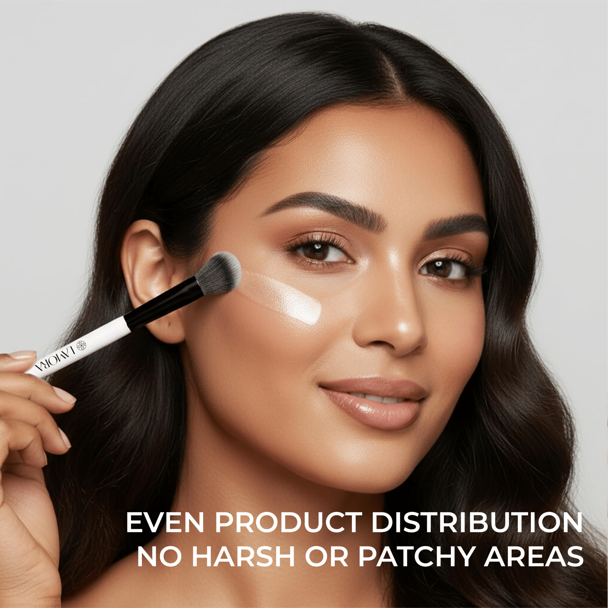 Blending & Eyeshadow Duo Brush - Lamora Beauty