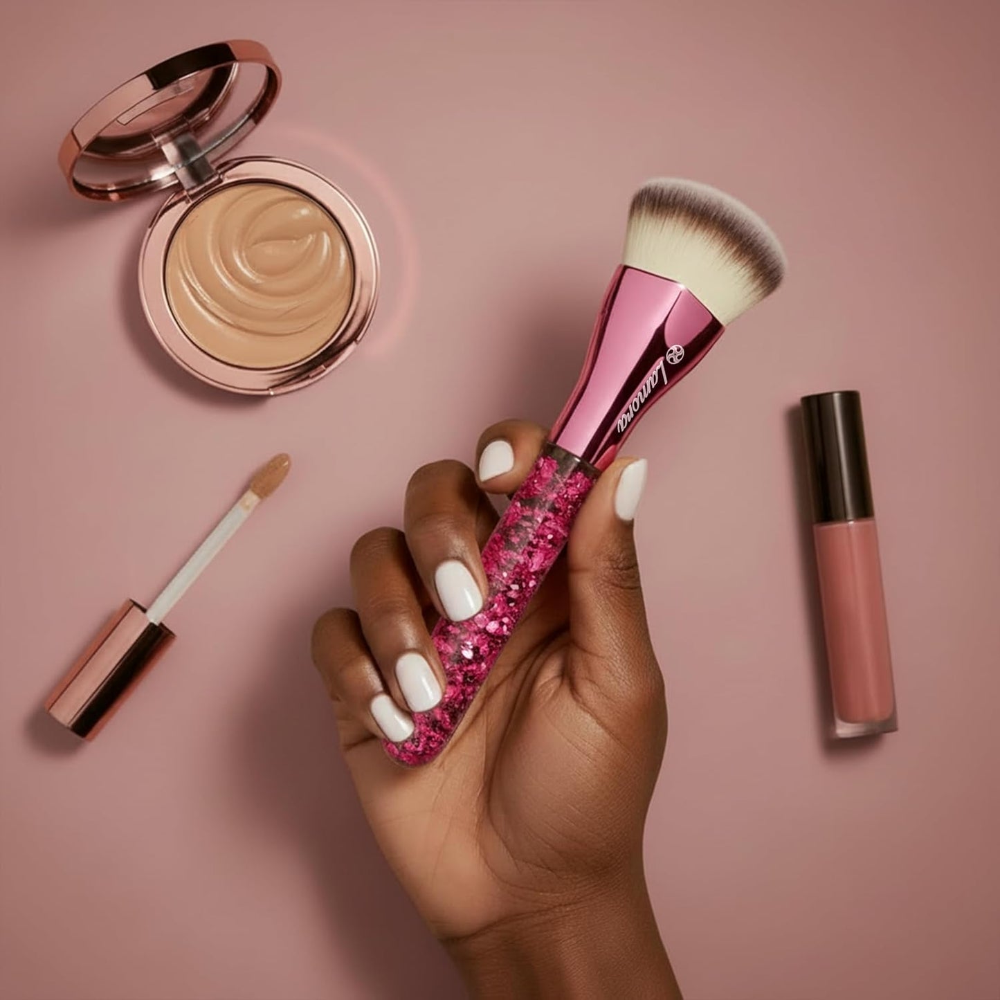 Foundation Brush Heart Pink - Lamora Beauty