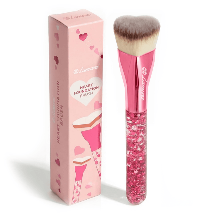 Herzförmiger Foundation Kabuki Pinsel - Lamora Beauty
