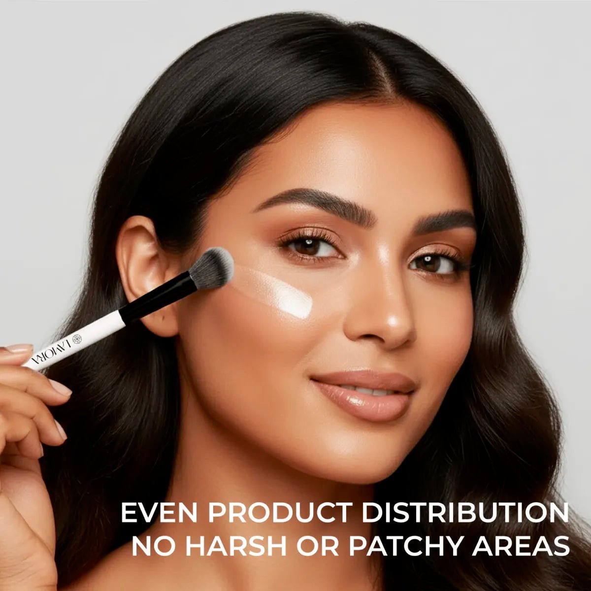 Blending & Eyeshadow Duo Brush - Lamora Beauty