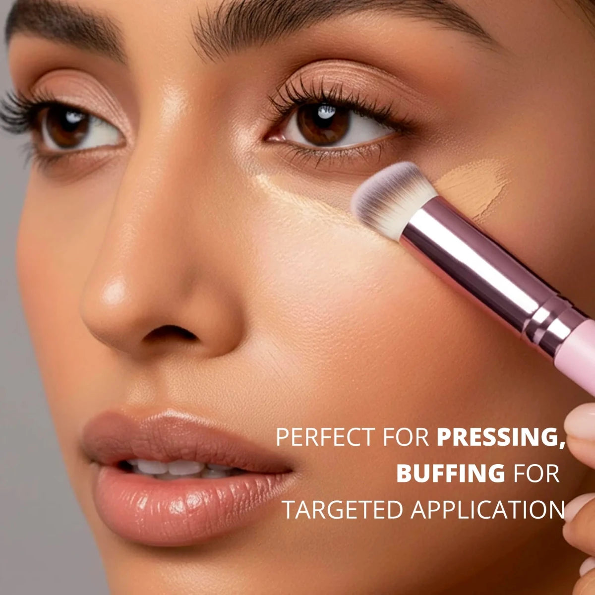Concealer Brush - Lamora Beauty