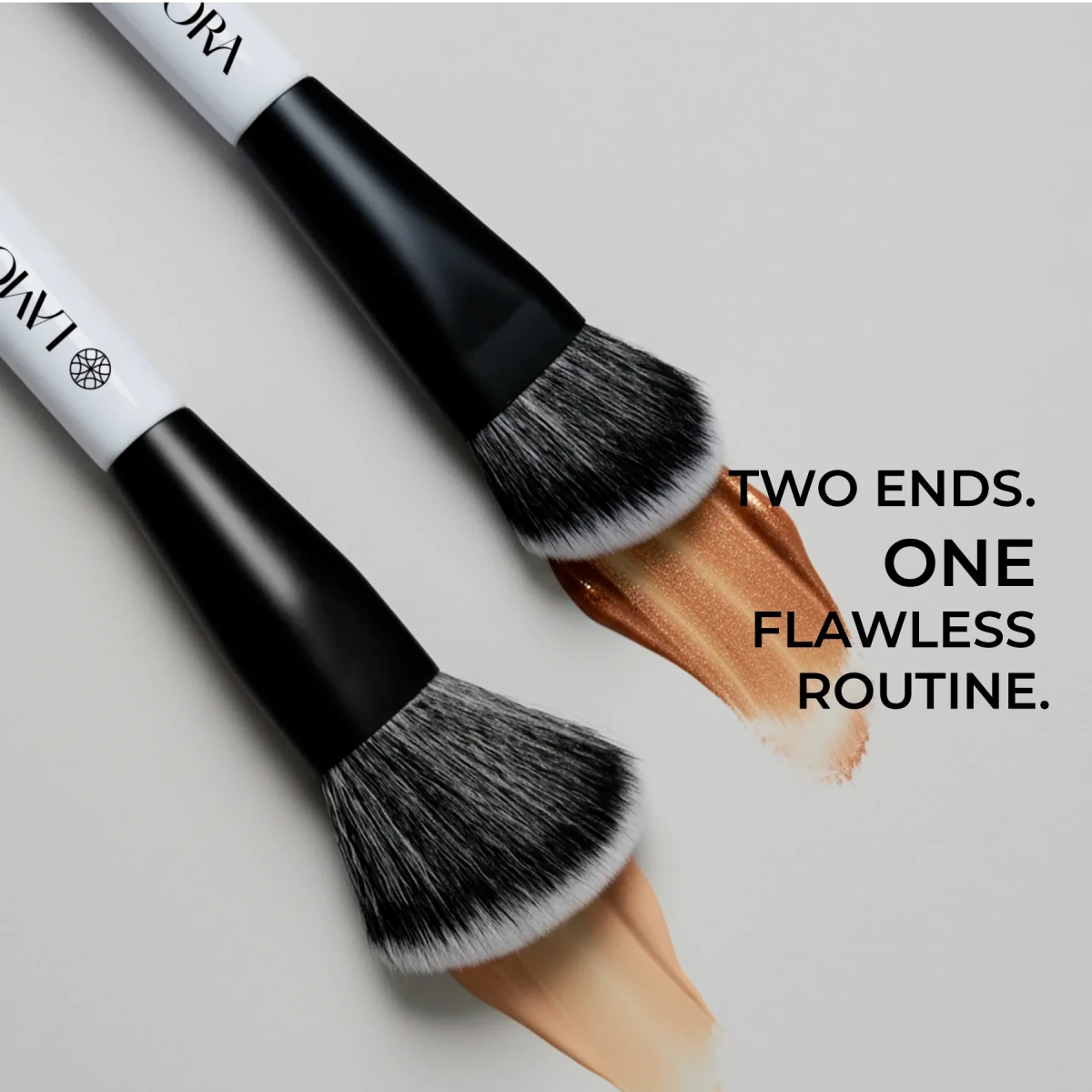 Contour & Foundation Duo Brush - Lamora Beauty