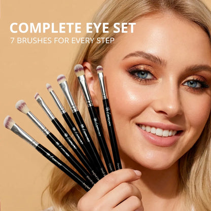 Eyeshadow Brush Set Black - Lamora Beauty
